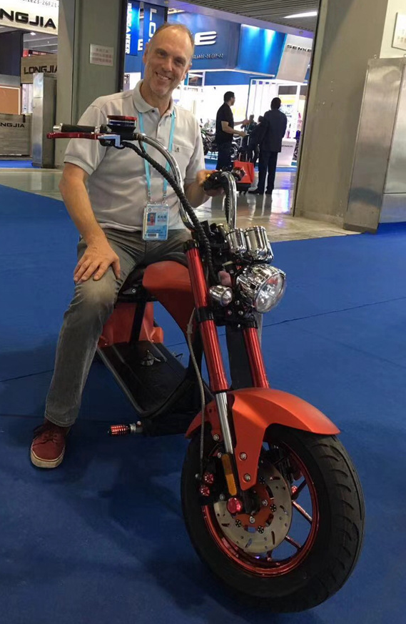 Desventaja adulta de la motocicleta eléctrica de la vespa de Citycoco 1500w 25