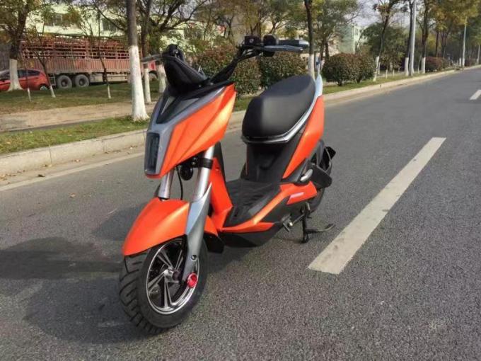 Desventaja adulta de la motocicleta eléctrica de la vespa de Citycoco 1500w 4